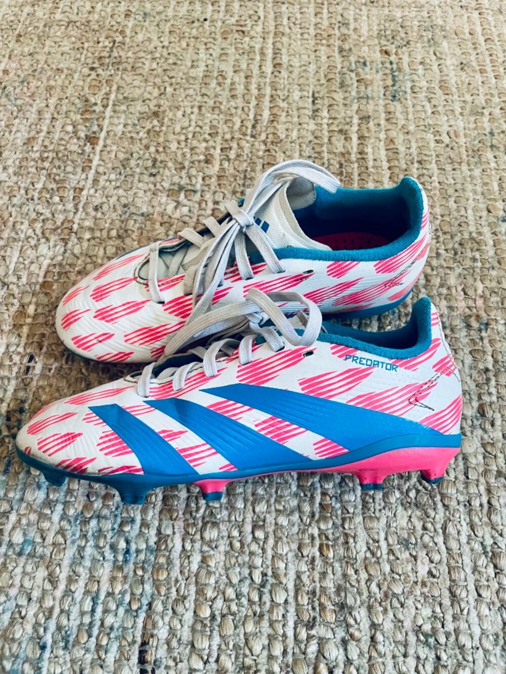 adidas Kids Girls Predator League FG Soccer Cleats White Pink Blue Size 2 - Picture 2 of 6